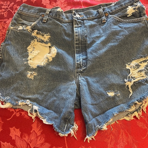Wrangler Heavily Distressed Blue Denim Cut Off Shirts - Picture 1 of 12